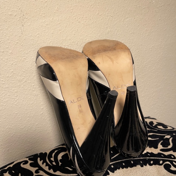 Black & Beige ALDO Stiletto Platform Peep Toe High Heels - Picture 8 of 8